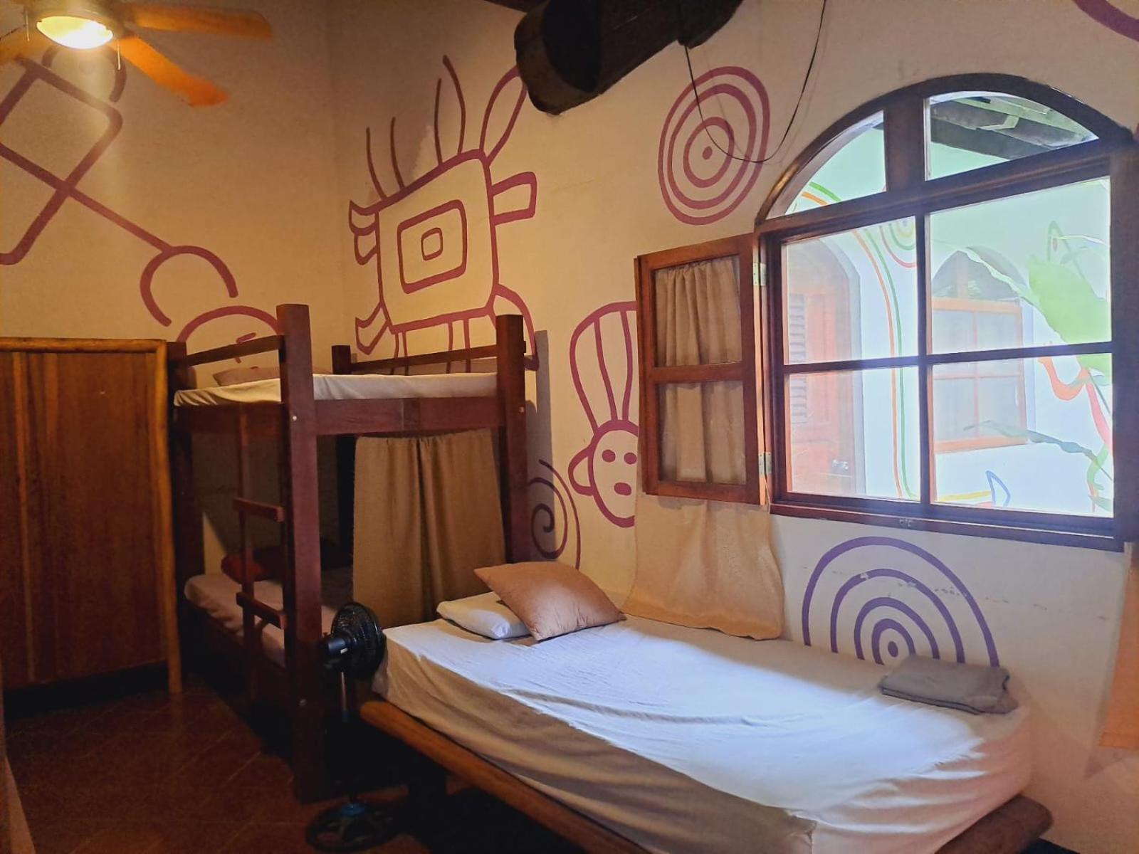 Cueva Nica Hotel Granada Exterior photo