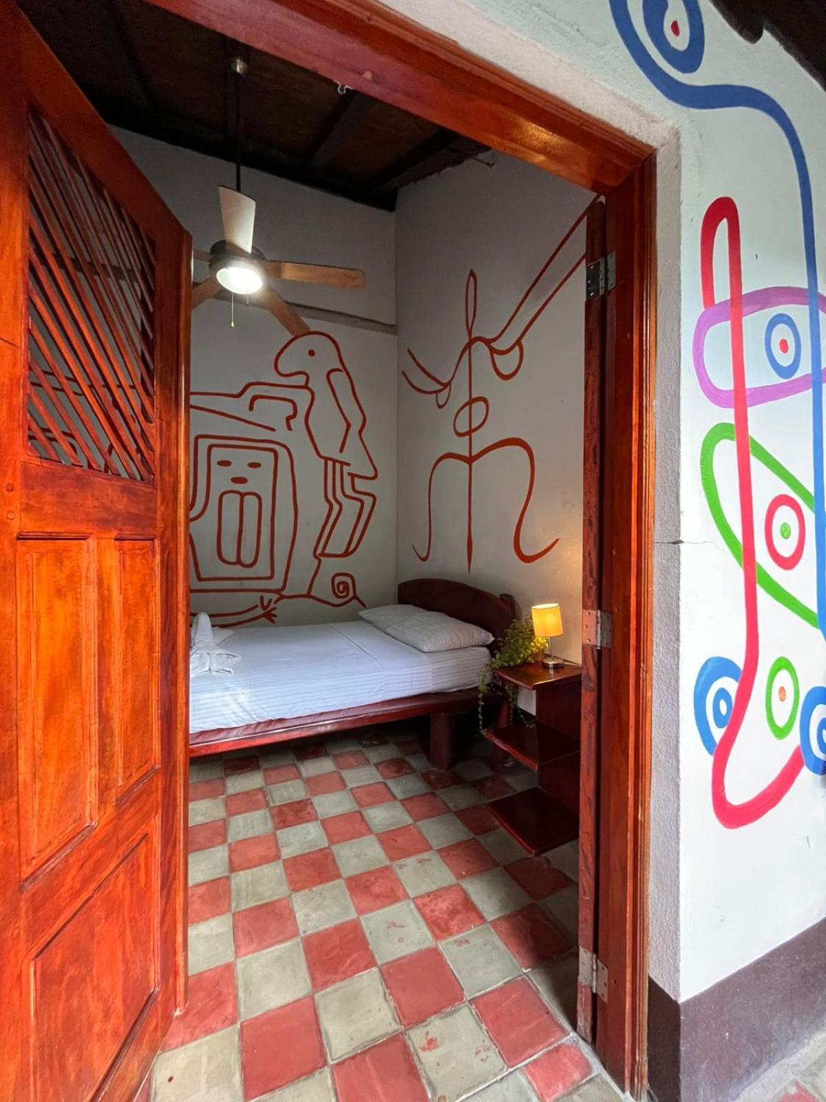 Cueva Nica Hotel Granada Exterior photo